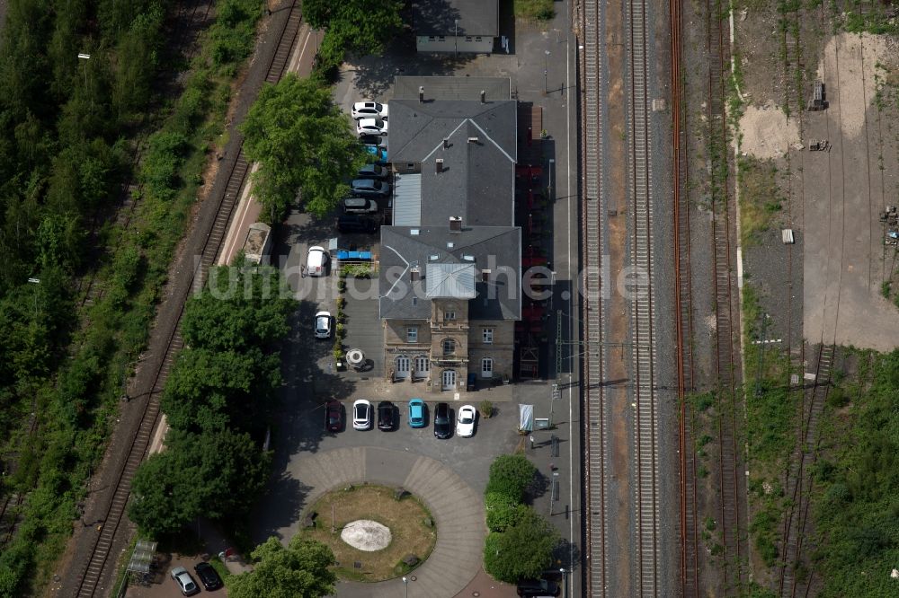 Luftbild Hattingen - Gleisverlauf und Bahnhofsgebäude der Deutschen Bahn in Hattingen im Bundesland Nordrhein-Westfalen, Deutschland