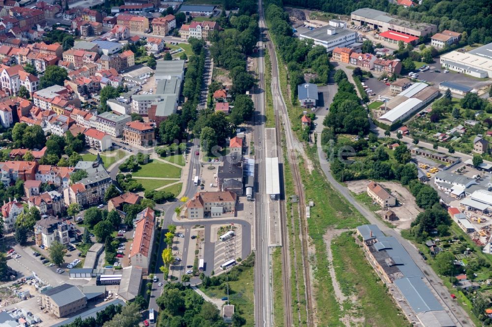 Mühlhausen aus der Vogelperspektive: Gleisverlauf und Bahnhofsgebäude in Mühlhausen im Bundesland Thüringen, Deutschland