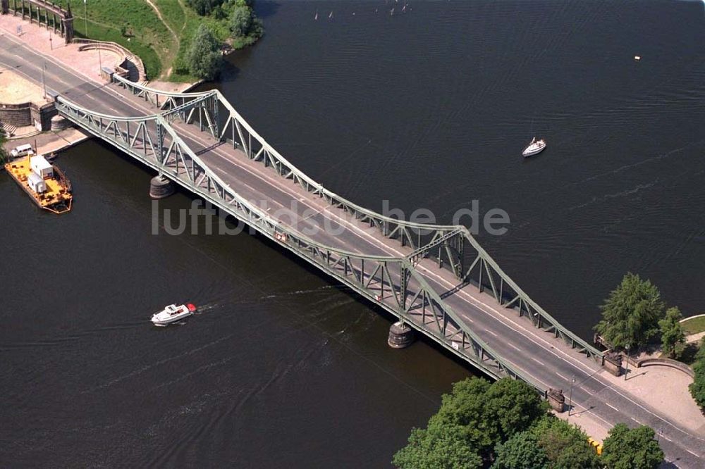 Luftbild Potsdam - Glienicker Brücke in Potsdam