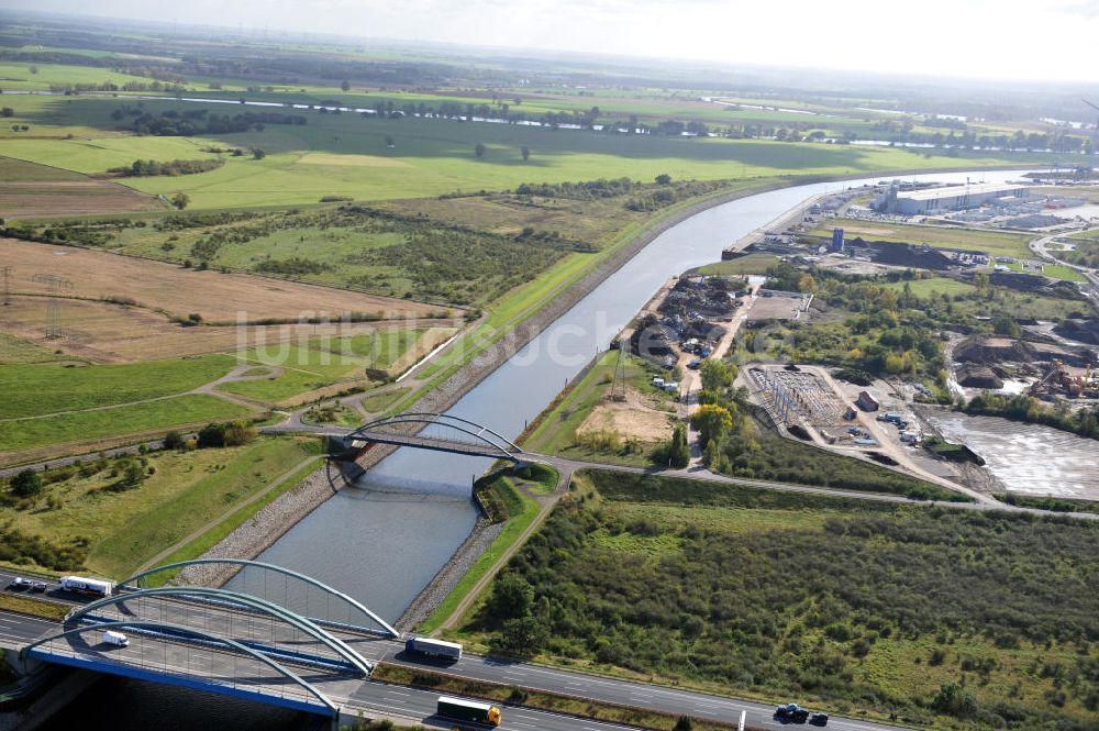 Luftbild Magdeburg - Glindenberger Brücke Rothenseer Verbindungskanal in Magdeburg