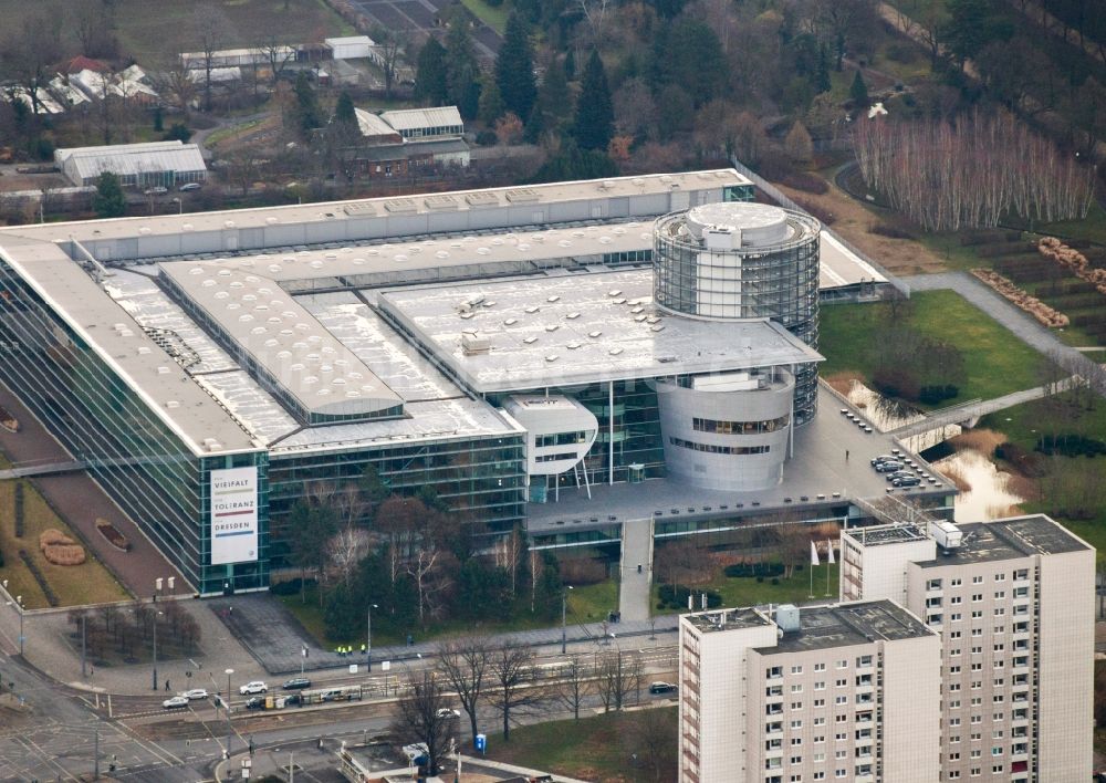 Luftbild Dresden - Gläserne VW Manufaktur in Dresden im Bundesland Sachsen