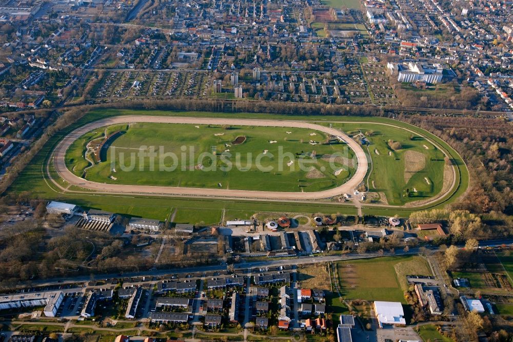 Dortmund aus der Vogelperspektive: Golf Range Anlage Dortmund im Bundesland Nordrhein-Westfalen