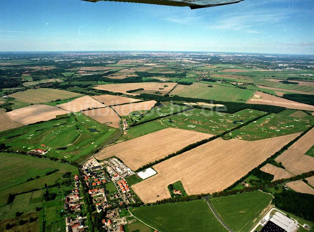 Luftbild Groß - Kienitz - Golfplatz bei Groß-Kienitz am Flughafen Berlin - Schönefeld / BRB.