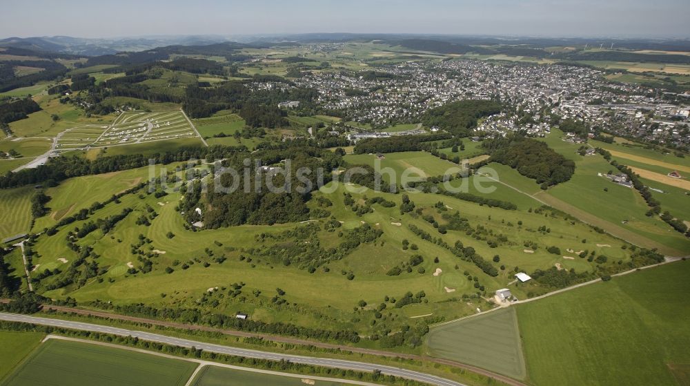 Brilon aus der Vogelperspektive: Golfplatz in Brilon im Bundesland Nordrhein-Westfalen