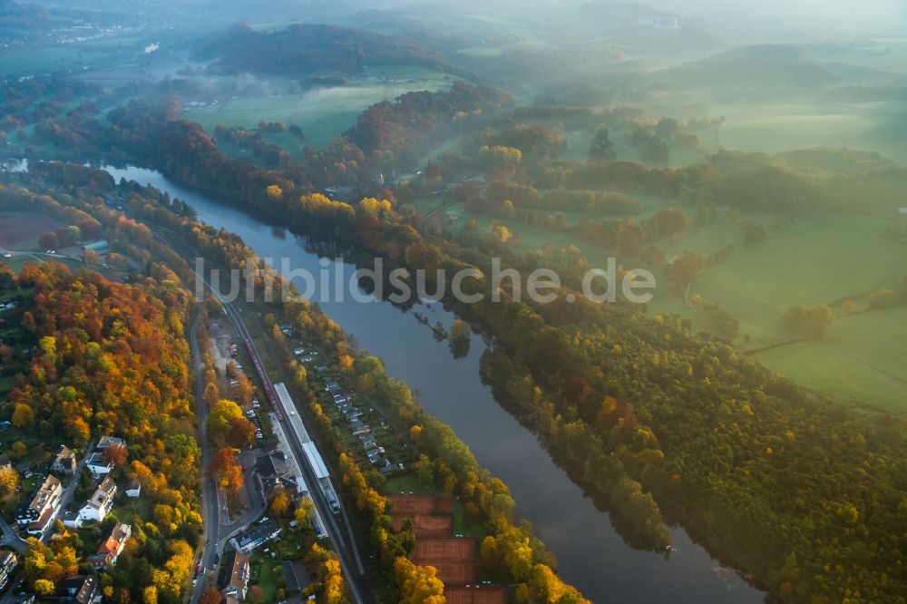 Luftbild Essen - Golfplatz des Essener Golf Club Haus Oefte e.V. am herbstlichen Ufer des Flusses Ruhr in Essen im Bundesland Nordrhein-Westfalen