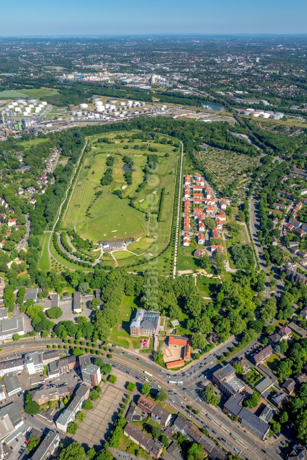 Gelsenkirchen aus der Vogelperspektive: Golfplatz in Gelsenkirchen im Bundesland Nordrhein-Westfalen