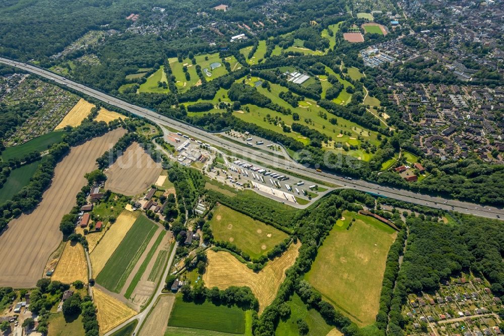 Luftaufnahme Gelsenkirchen - Golfplatz Gelsenkirchener Golfclub Haus Leythe e. V. an der Middelicher Straße in Gelsenkirchen im Bundesland Nordrhein-Westfalen, Deutschland