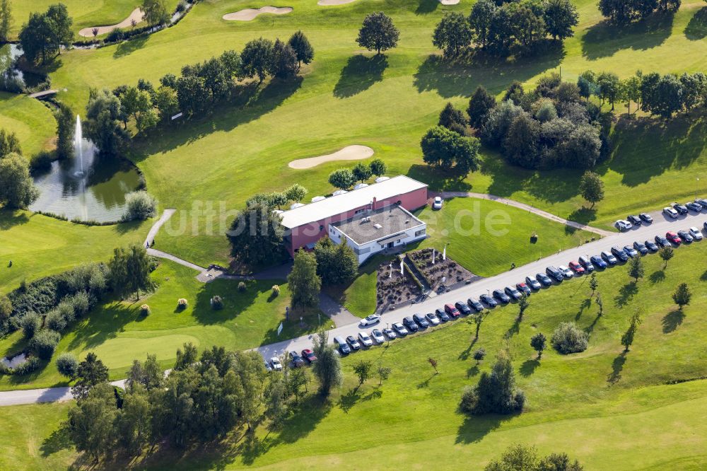 Gerderhahn aus der Vogelperspektive: Golfplatz in Gerderhahn im Bundesland Nordrhein-Westfalen, Deutschland