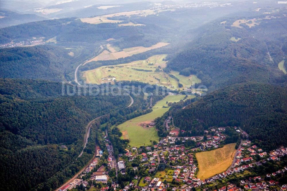 Waldfischbach-Burgalben von oben - Golfplatz Golf-Club Pfälzerwald e.V. in Waldfischbach-Burgalben im Bundesland Rheinland-Pfalz, Deutschland