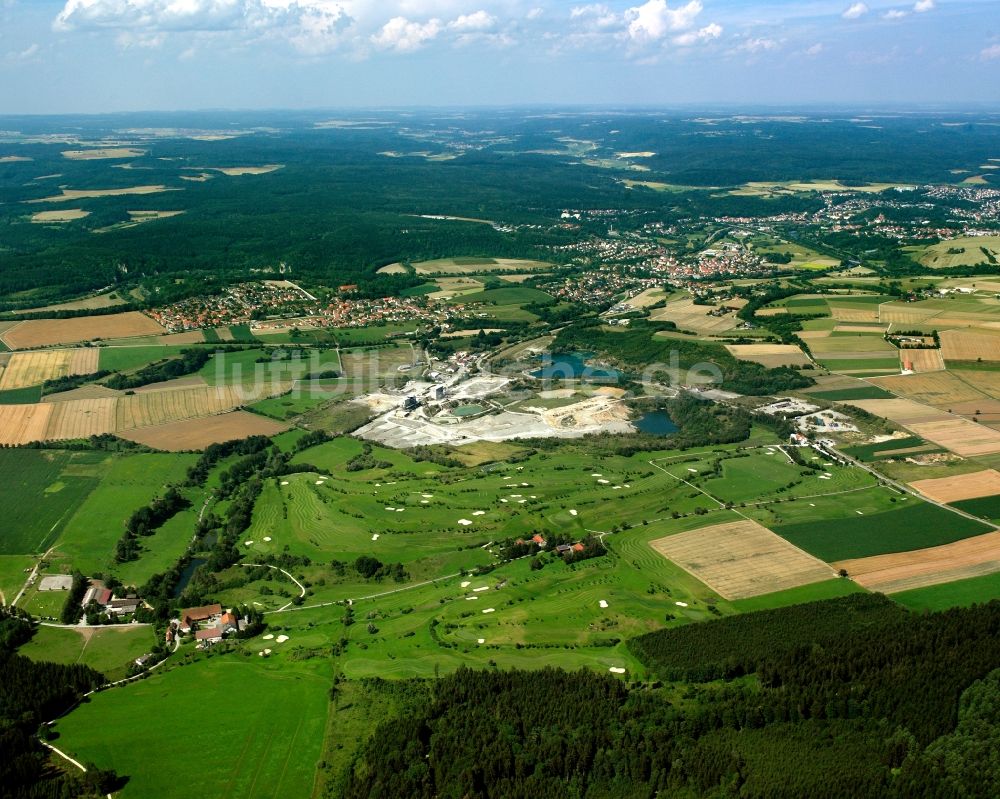 Inzigkofen von oben - Golfplatz Golf-Club Sigmaringen Zollern-Alb e.V. in Inzigkofen im Bundesland Baden-Württemberg, Deutschland