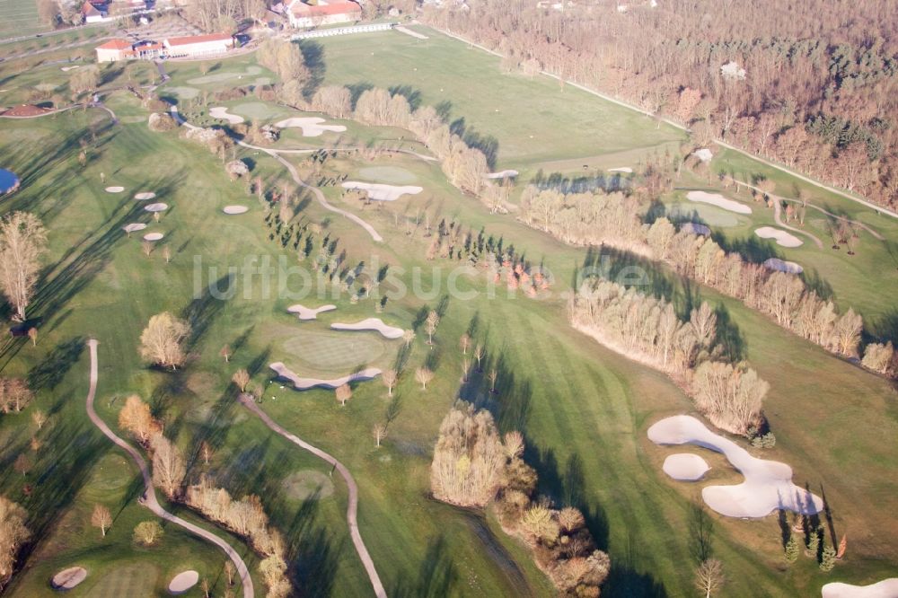 Luftaufnahme Essingen - Golfplatz Golfanlage Landgut Dreihof in Essingen im Bundesland Rheinland-Pfalz