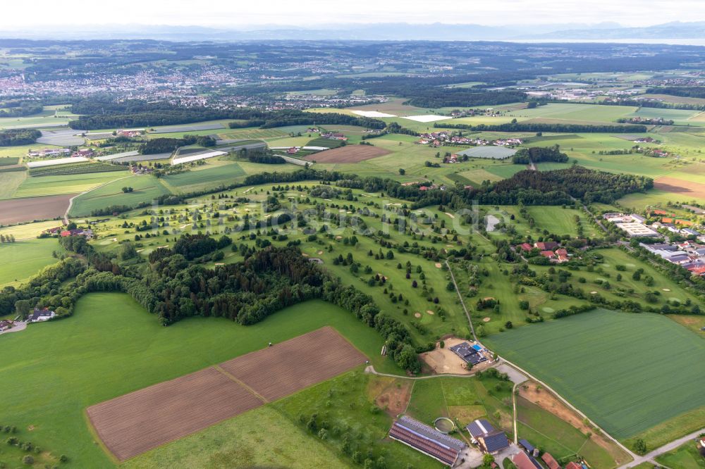 Luftaufnahme Ravensburg - Golfplatz der Golfanlage Ravensburg in Ravensburg im Bundesland Baden-Württemberg, Deutschland