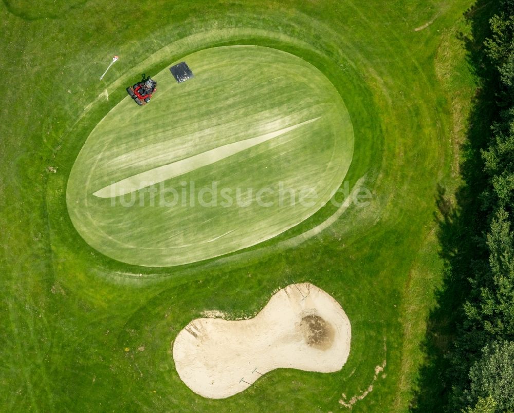 Gevelsberg aus der Vogelperspektive: Golfplatz des Golfclub Gut Berge am Berkenberg im Ortsteil Heck in Gevelsberg im Bundesland Nordrhein-Westfalen - NRW, Deutschland