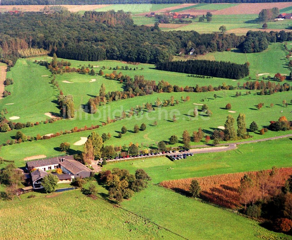 Luftbild Issum - Golfplatz Golfclub Issum-Niederrhein e.V. im Ortsteil Sevelen in Issum im Bundesland Nordrhein-Westfalen