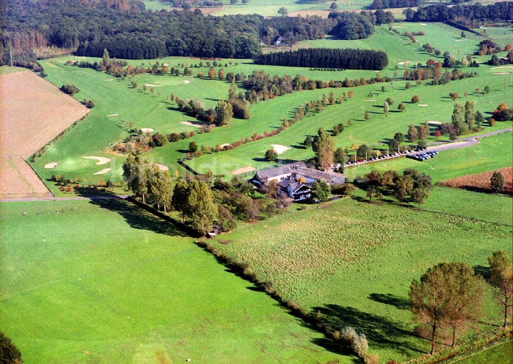 Luftaufnahme Issum - Golfplatz Golfclub Issum-Niederrhein e.V. im Ortsteil Sevelen in Issum im Bundesland Nordrhein-Westfalen