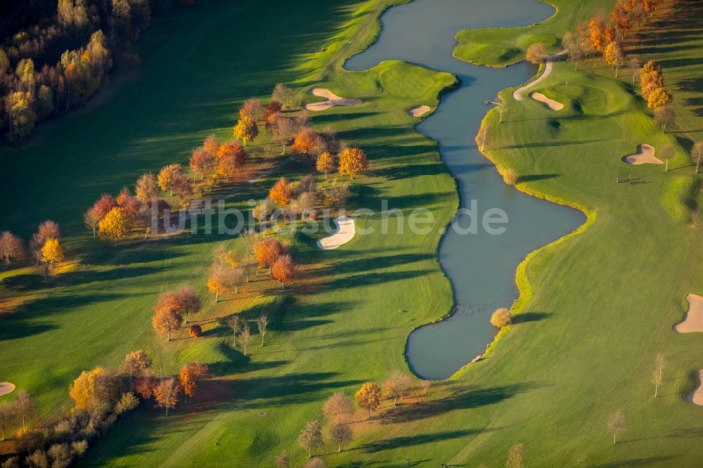 Luftbild Kamp-Lintfort - Golfplatz Golfclub Am Kloster-Kamp e.V. an der Kirchstraße im Ortsteil Niersenbruch in Kamp-Lintfort im Bundesland Nordrhein-Westfalen, Deutschland