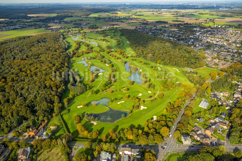 Kamp-Lintfort aus der Vogelperspektive: Golfplatz Golfclub Am Kloster-Kamp e.V. im Ortsteil Niersenbruch in Kamp-Lintfort im Bundesland Nordrhein-Westfalen, Deutschland