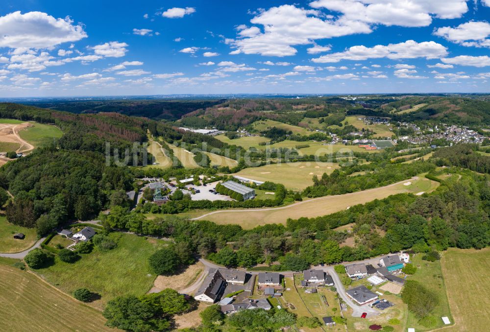 Luftaufnahme Overath - Golfplatz Golfclub Der Lüderich in Overath im Bundesland Nordrhein-Westfalen, Deutschland