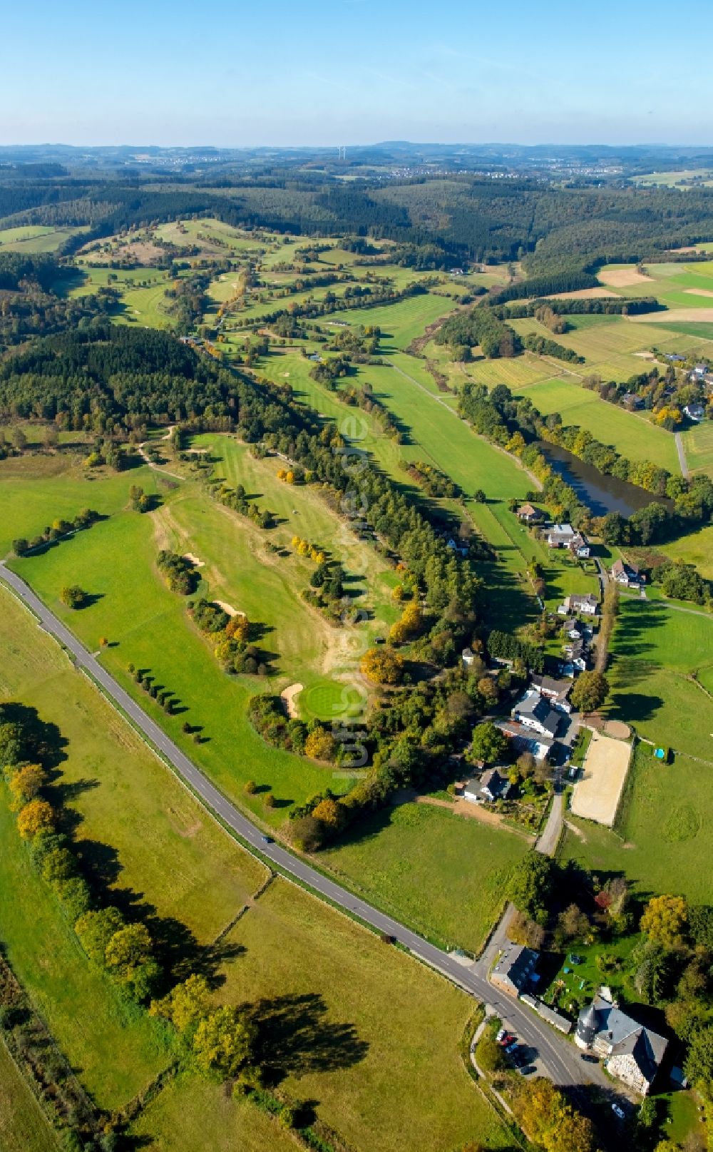 Kreuztal von oben - Golfplatz vom Golfclub Siegerland e.V. in Kreuztal im Bundesland Nordrhein-Westfalen