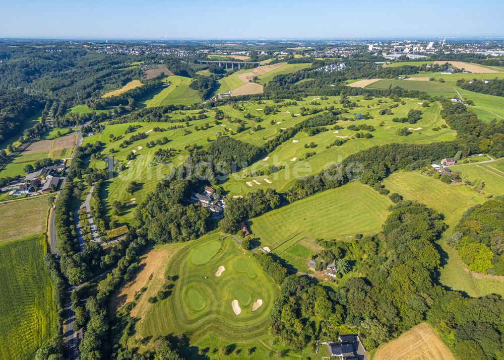 Velbert aus der Vogelperspektive: Golfplatz Golfclub Velbert Gut Kuhlendahl e.V. in Velbert im Bundesland Nordrhein-Westfalen, Deutschland