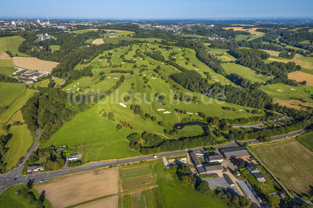 Velbert aus der Vogelperspektive: Golfplatz Golfclub Velbert Gut Kuhlendahl e.V. in Velbert im Bundesland Nordrhein-Westfalen, Deutschland