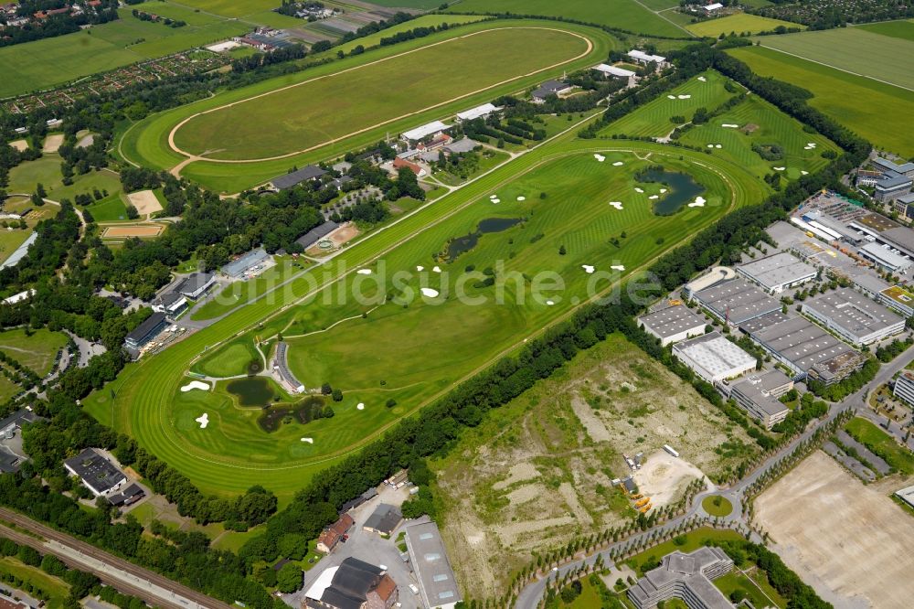 München von oben - Golfplatz Golfzentrum München Riem in München im Bundesland Bayern