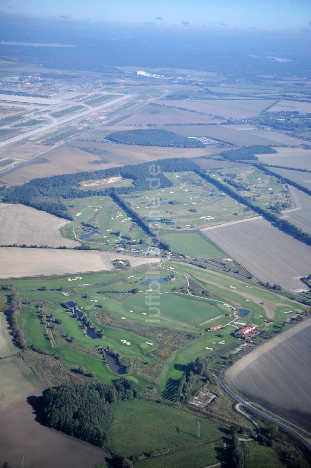 Groß Kienitz aus der Vogelperspektive: Golfplatz Groß Kienitz