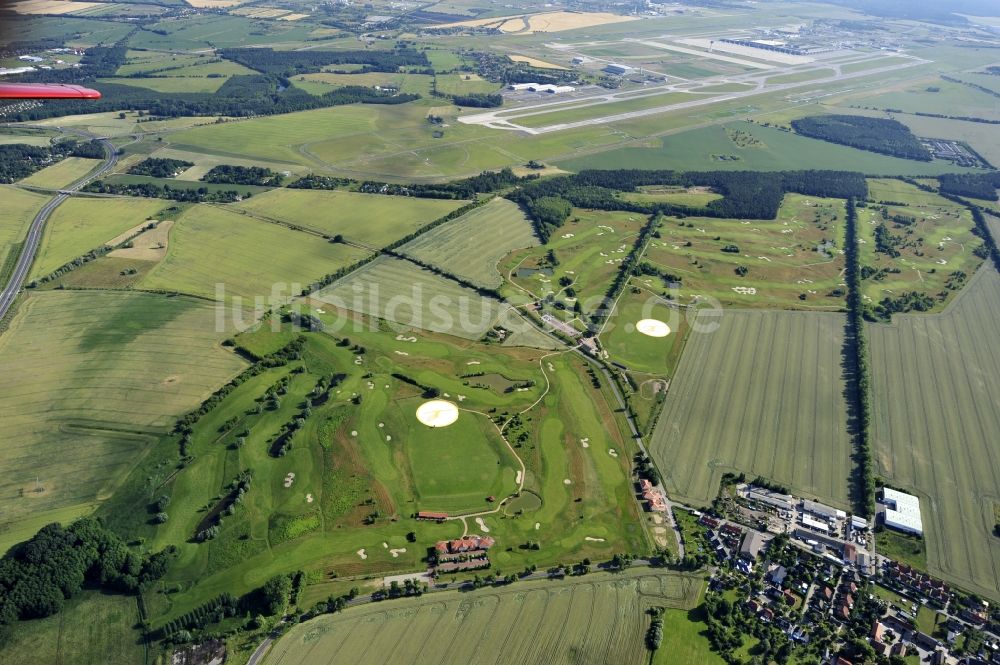 Groß Kienitz aus der Vogelperspektive: Golfplatz Groß Kienitz im Bundesland Brandenburg