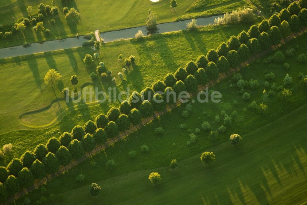 Luftaufnahme Karlsruhe - Golfplatz in Karlsruhe im Bundesland Baden-Württemberg