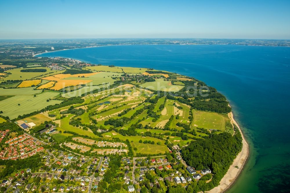 Lübeck von oben - Golfplatz in Lübeck im Bundesland Schleswig-Holstein