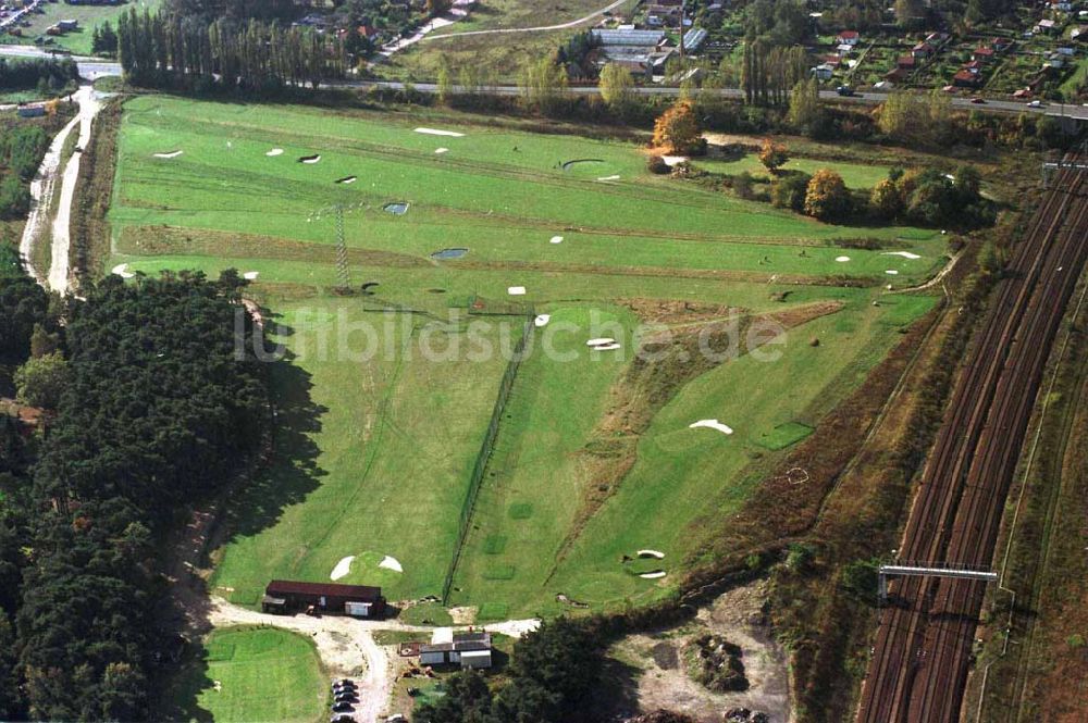 Mahlow / Brandenburg aus der Vogelperspektive: Golfplatz Mahlow