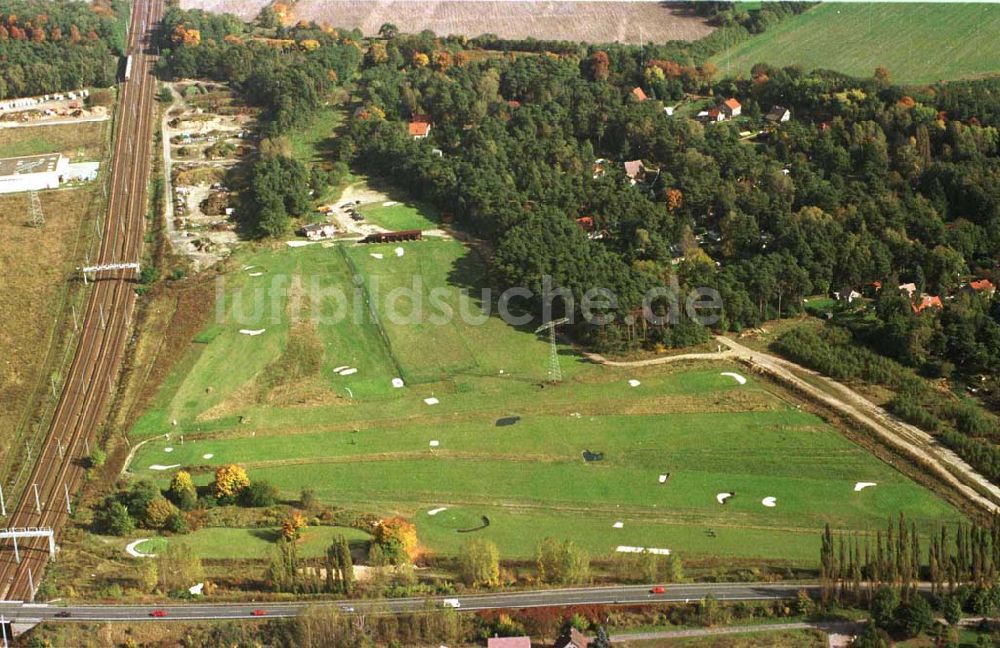 Mahlow / Brandenburg von oben - Golfplatz Mahlow Veröffentlichung nur bei Urhebernennung LUFTBILD & PRESSEFOTO / Robert Grahn und Belegzusendung gestattet !