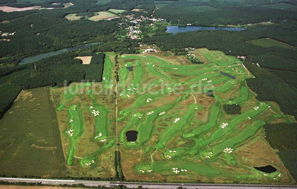 Luftbild Prenden / Brandenburg - Golfplatz Prenden an der Autobahn nach Prenzlau oberhalb des Berliner Rings