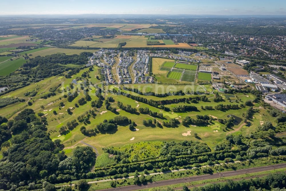 Dortmund aus der Vogelperspektive: Golfplatz Royal Saint Barbara's Dortmund Golf Club e.V. an der Saint-Barbara-Allee in Dortmund im Bundesland Nordrhein-Westfalen, Deutschland