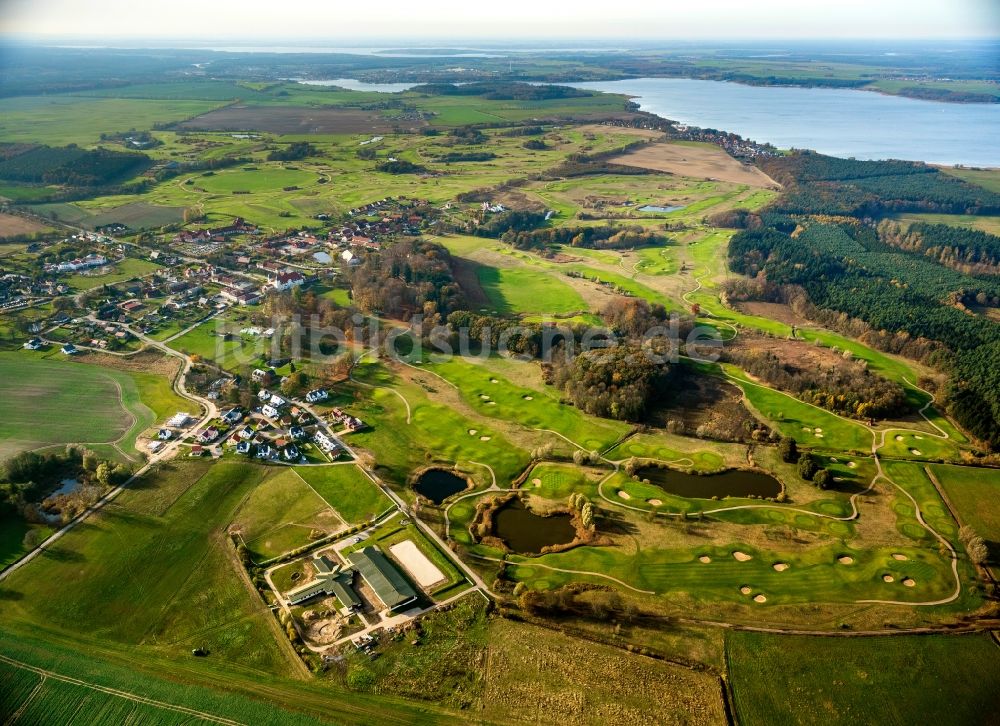 Göhren-Lebbin aus der Vogelperspektive: Golfplatz des Scandinavian Golf Club in Göhren-Lebbin im Bundesland Mecklenburg-Vorpommern