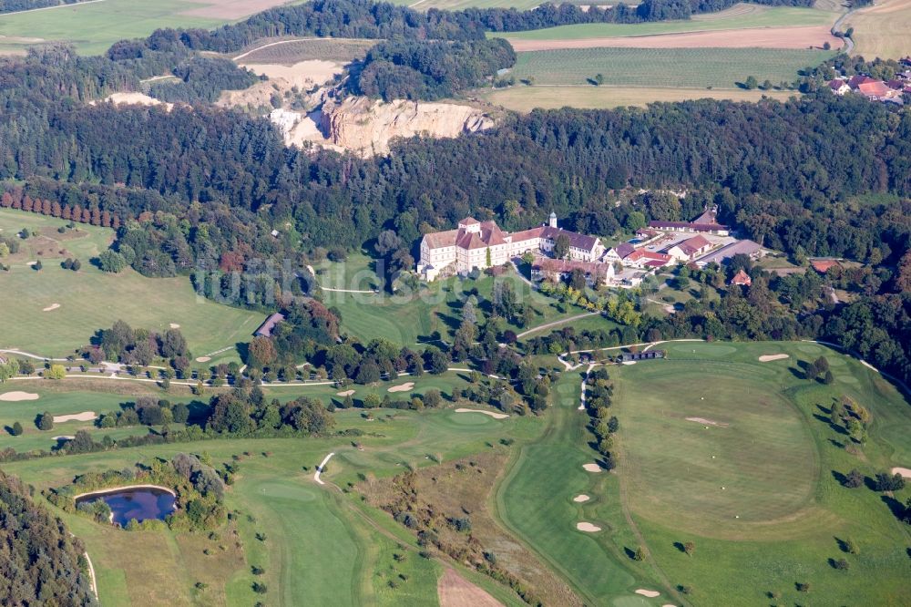 Luftbild Orsingen-Nenzingen - Golfplatz Schloss Langenstein - Der Country Club im Ortsteil Orsingen in Orsingen-Nenzingen im Bundesland Baden-Württemberg, Deutschland