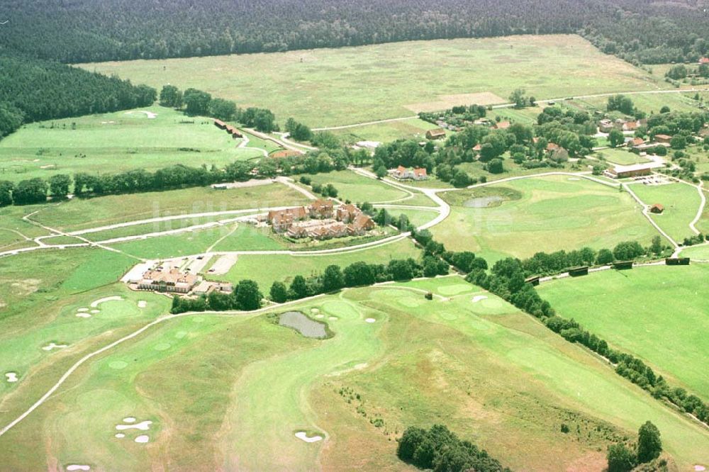 Strausberg / Brandenburg von oben - Golfplatz Strausberg