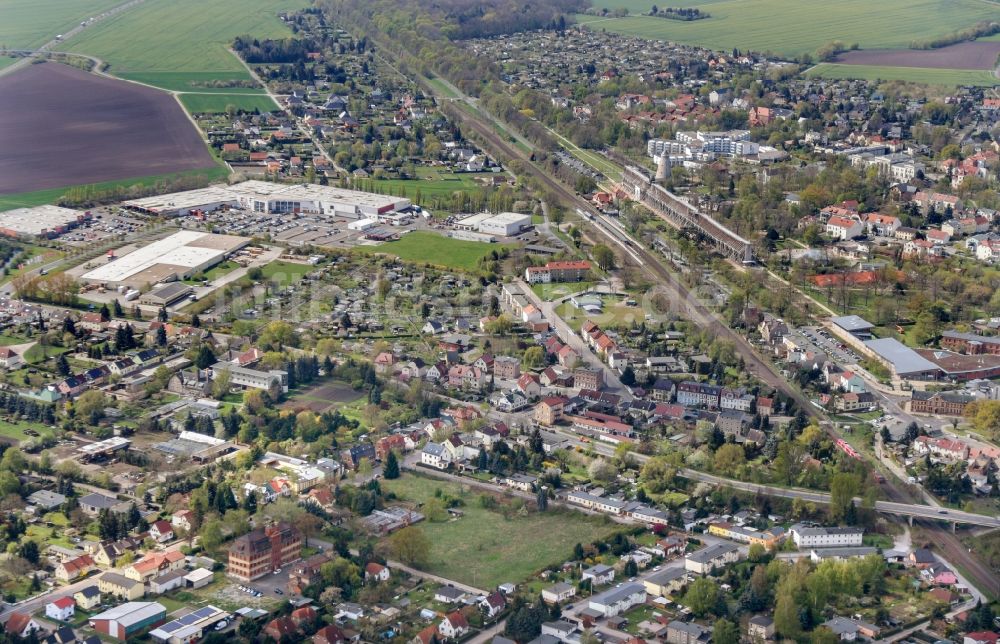 Luftaufnahme Schönebeck (Elbe) - Gradierwerk und Soleturm in Schönebeck (Elbe) im Bundesland Sachsen-Anhalt