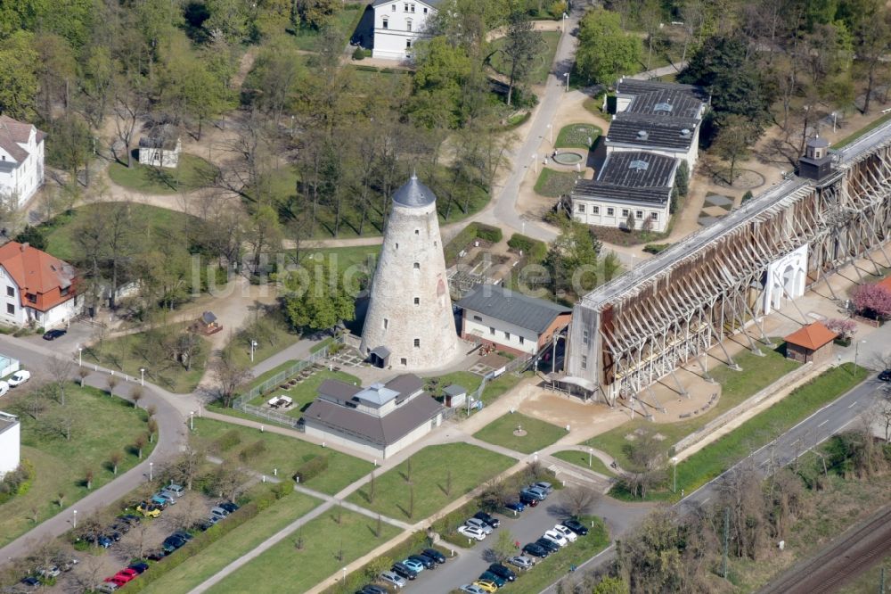 Schönebeck (Elbe) von oben - Gradierwerk und Soleturm in Schönebeck (Elbe) im Bundesland Sachsen-Anhalt