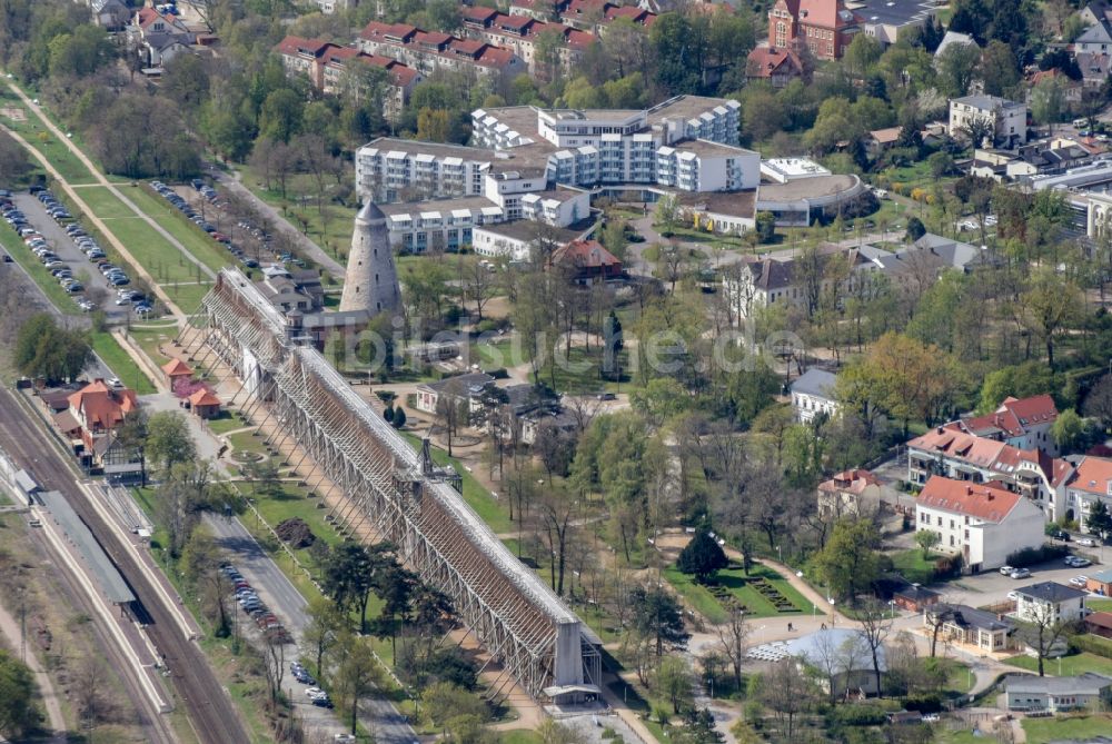 Luftbild Schönebeck (Elbe) - Gradierwerk und Soleturm in Schönebeck (Elbe) im Bundesland Sachsen-Anhalt