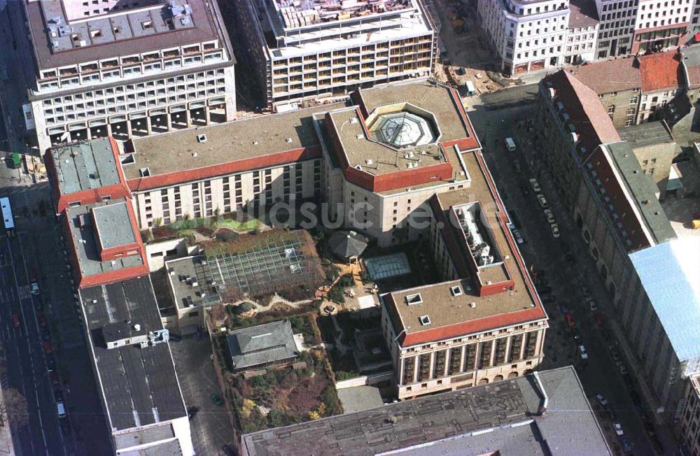 Luftbild Berlin - Grand-Hotel an der friedrichstraße