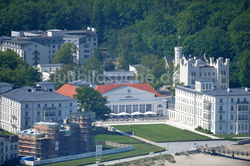 Ostseebad Heiligendamm von oben - Grand Hotel Heiligendamm mit der Burg Hohenzollern in Mecklenburg-Vorpommern