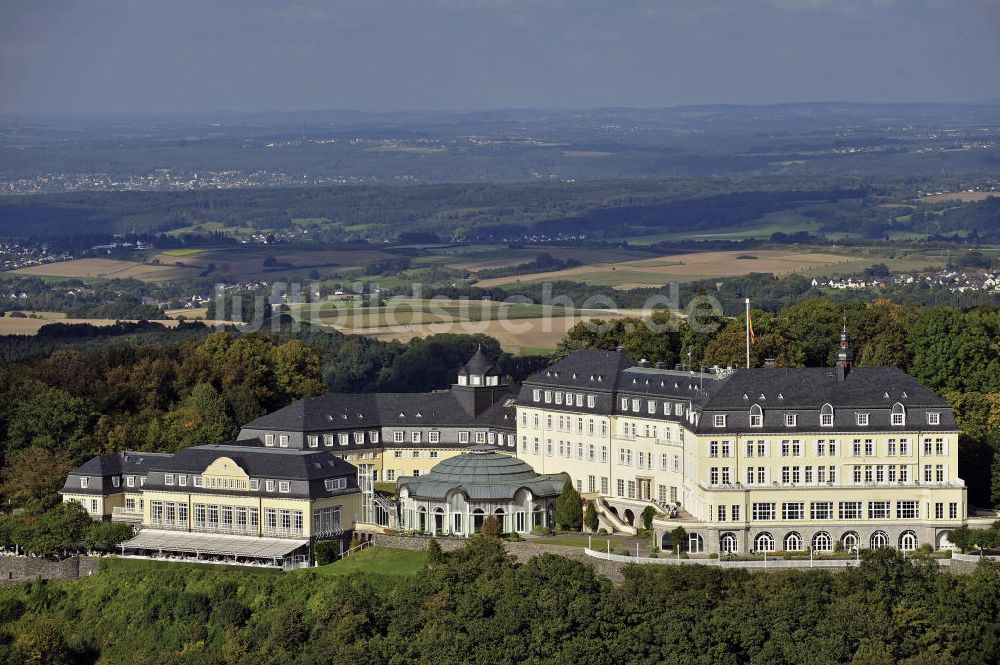 Königswinter aus der Vogelperspektive: Grandhotel Petersberg