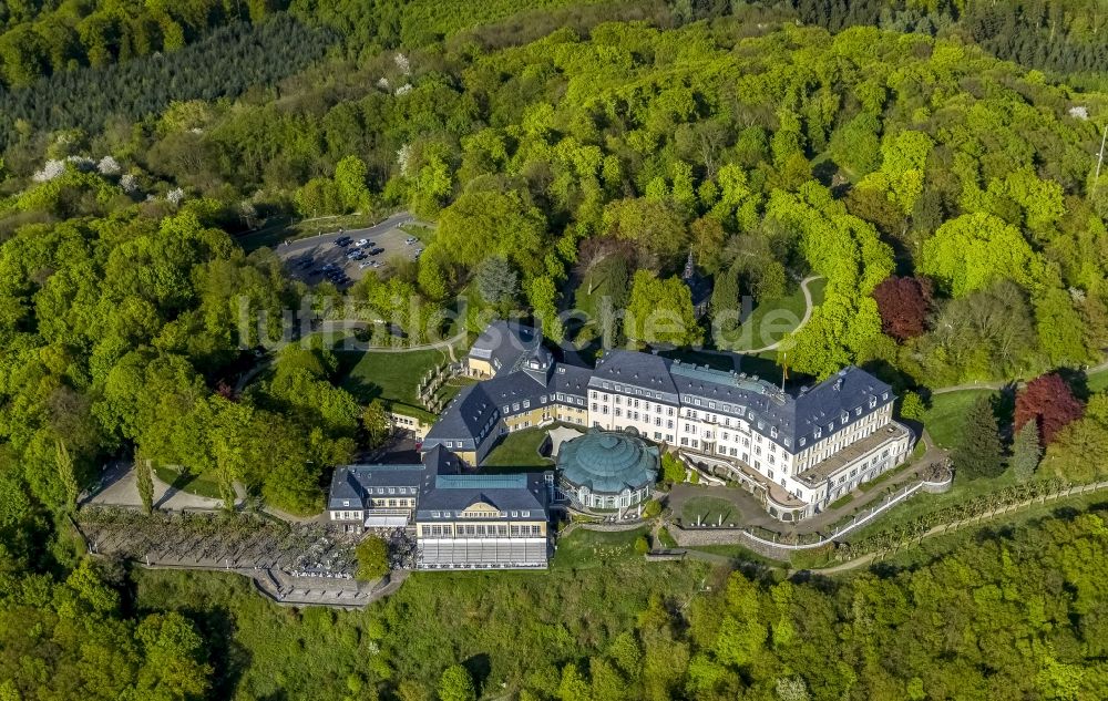 Königswinter aus der Vogelperspektive: Grandhotel Petersberg bei Konigswinter im Bundesland Nordrhein-Westfalen