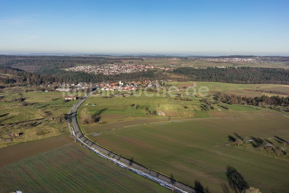 Luftaufnahme Neuhausen - Grasflächen- Strukturen einer Feld- Landschaft nahe Neuhausen im Bundesland Baden-Württemberg