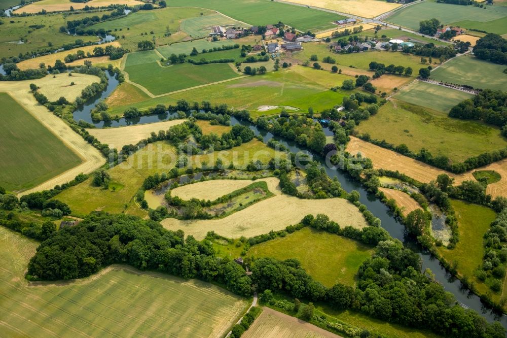 Luftbild Werne - Grasflächen- Strukturen einer Feld- Landschaft in Werne im Bundesland Nordrhein-Westfalen