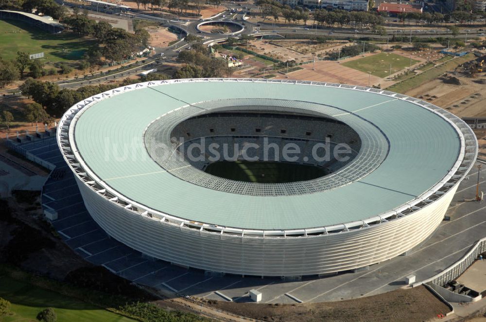 Kapstadt von oben - Green Point Stadion / Stadium in Kapstadt / Cape Town in Südafrika / South Africa