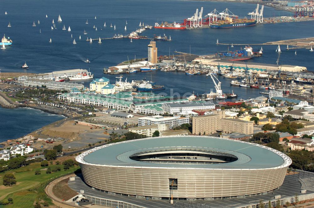 Kapstadt von oben - Green Point Stadion / Stadium in Kapstadt / Cape Town in Südafrika / South Africa