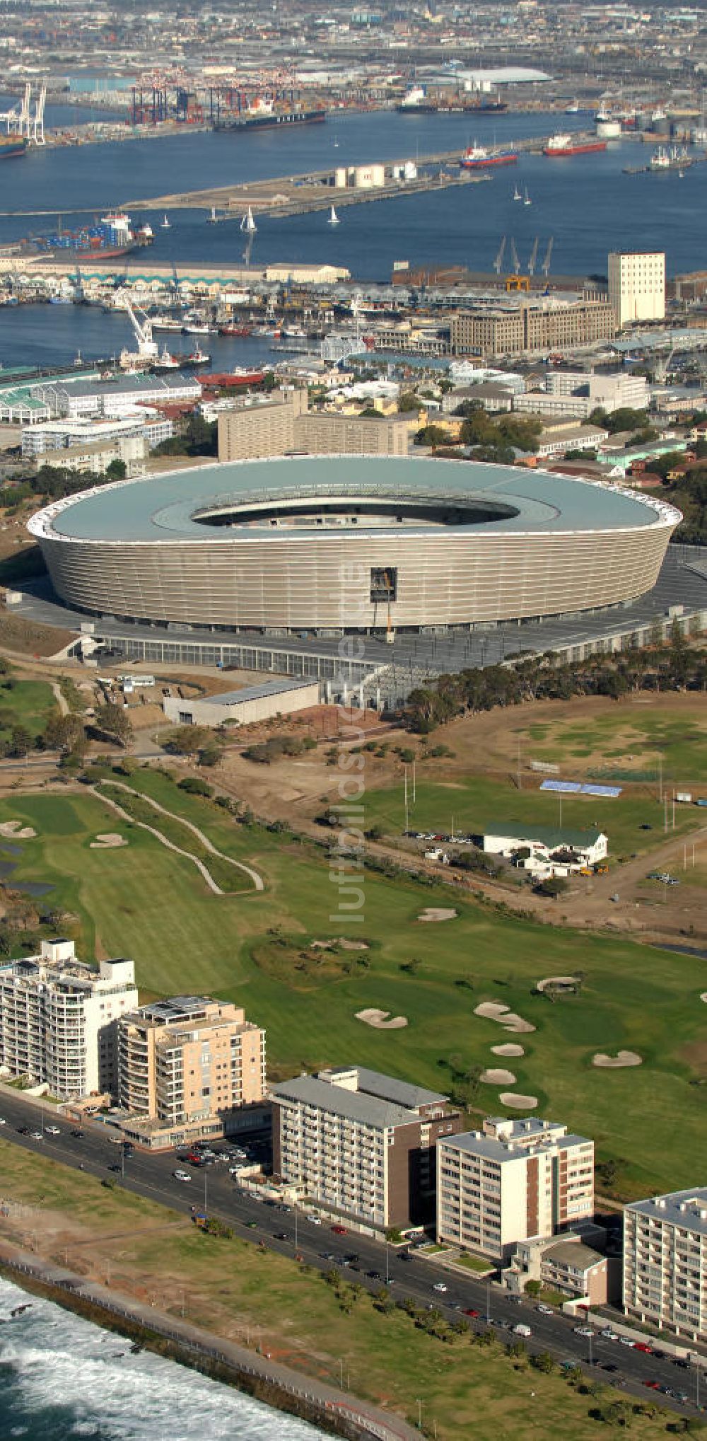 Luftbild Kapstadt - Green Point Stadion / Stadium in Kapstadt / Cape Town in Südafrika / South Africa