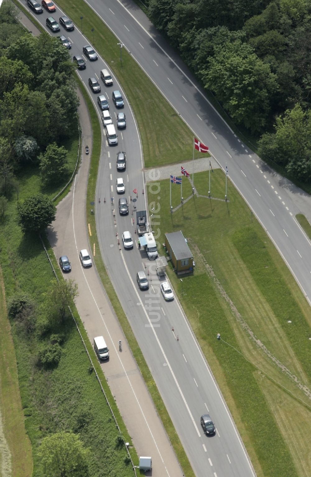 Krusau aus der Vogelperspektive: Grenzkontrolle in Krusau in Region Syddanmark, Dänemark